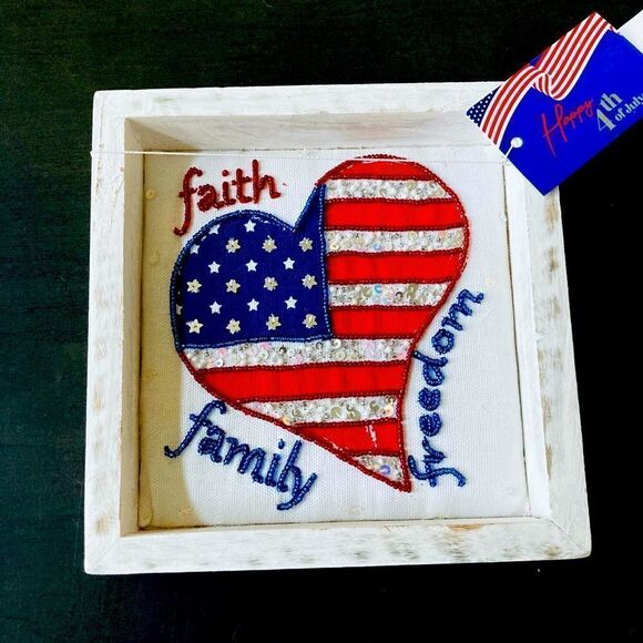 Patriotic Faith Family Freedom Wood Beaded Rustic July 4 Decor Sign - Picture 1 of 3
